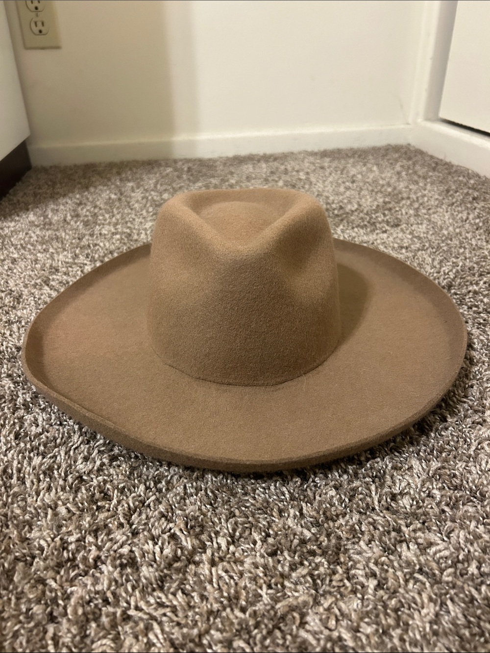 Universal Thread Wide Brim Felt Hat - Tan Brown